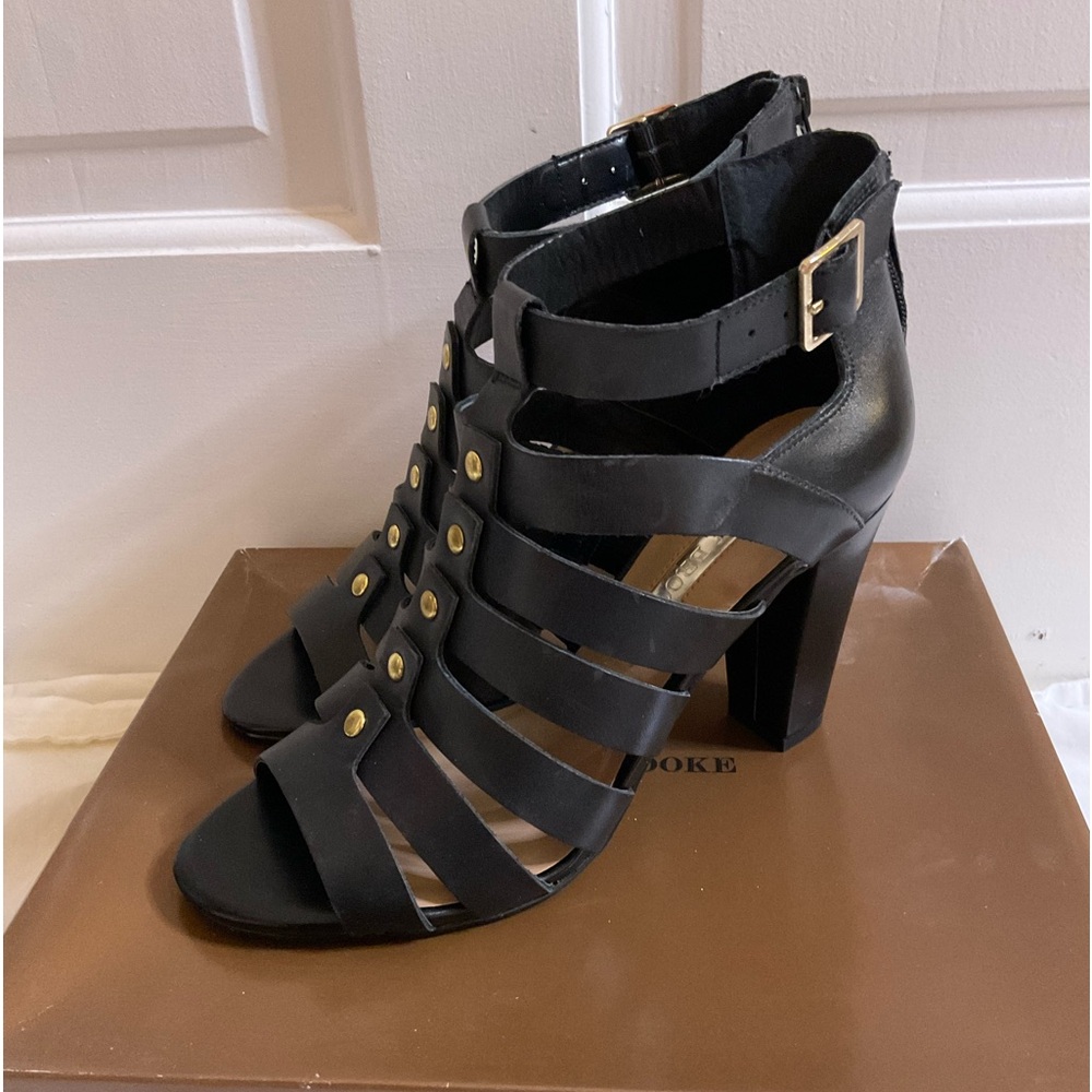 ❌ Audrey Brooke Gladiator Heeled Sandals